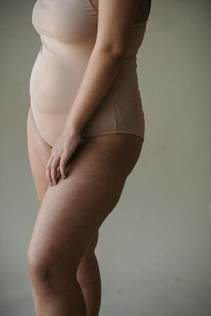 Vital Curve Postpartum Recovery Brief